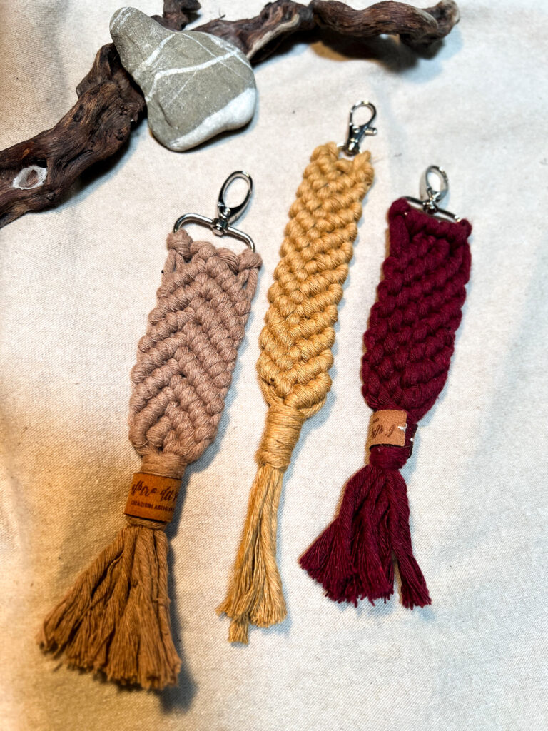 SCOPRIAMO IL MACRAME